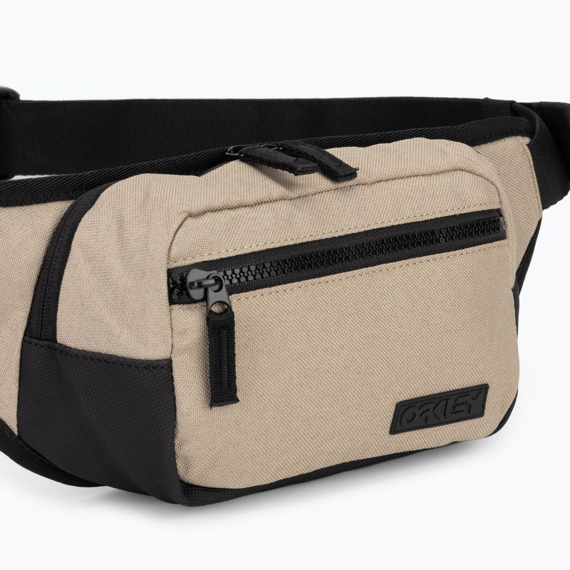 Oakley Transit Belt 2 l-es kavicsos vesetáska 3