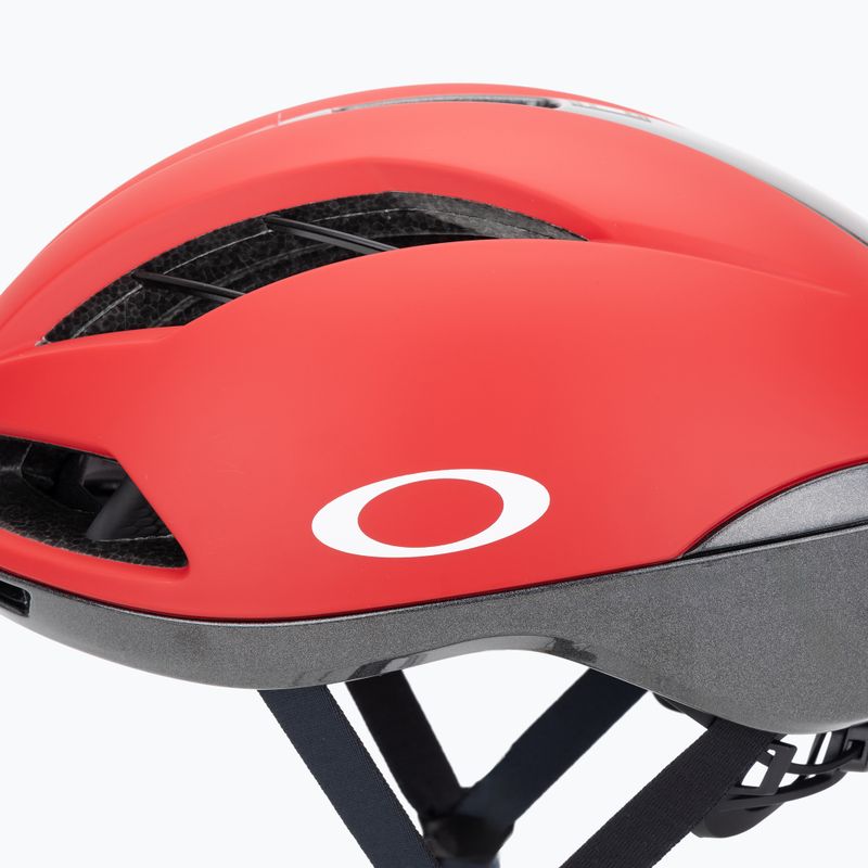 Kerékpáros sisak Oakley Velo Stelvio EU black/red pro 7