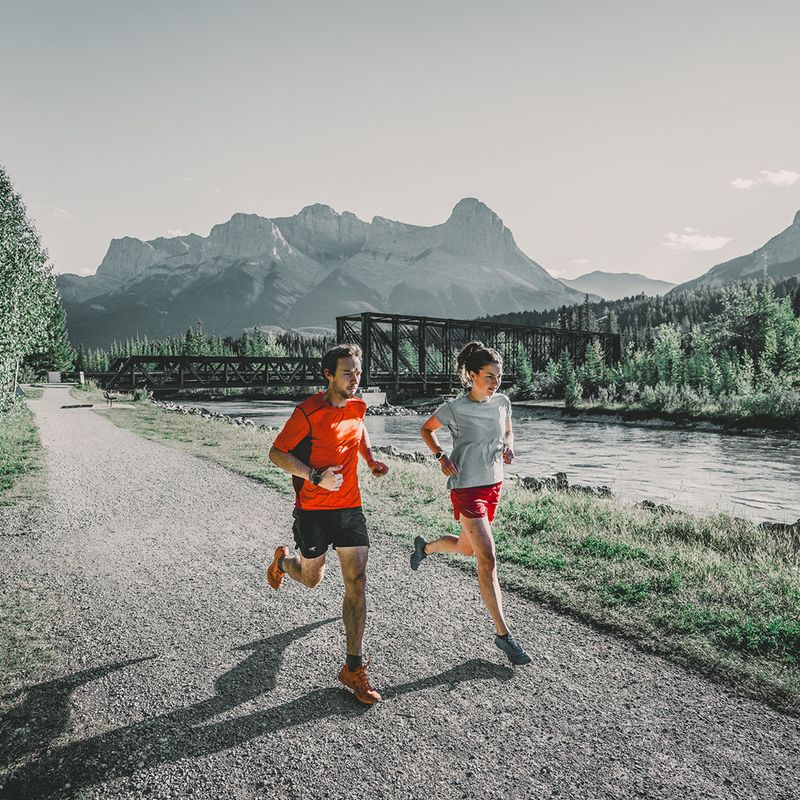 COROS APEX Prémium GPS sportóra 46mm fekete WAPX-BLK2 12