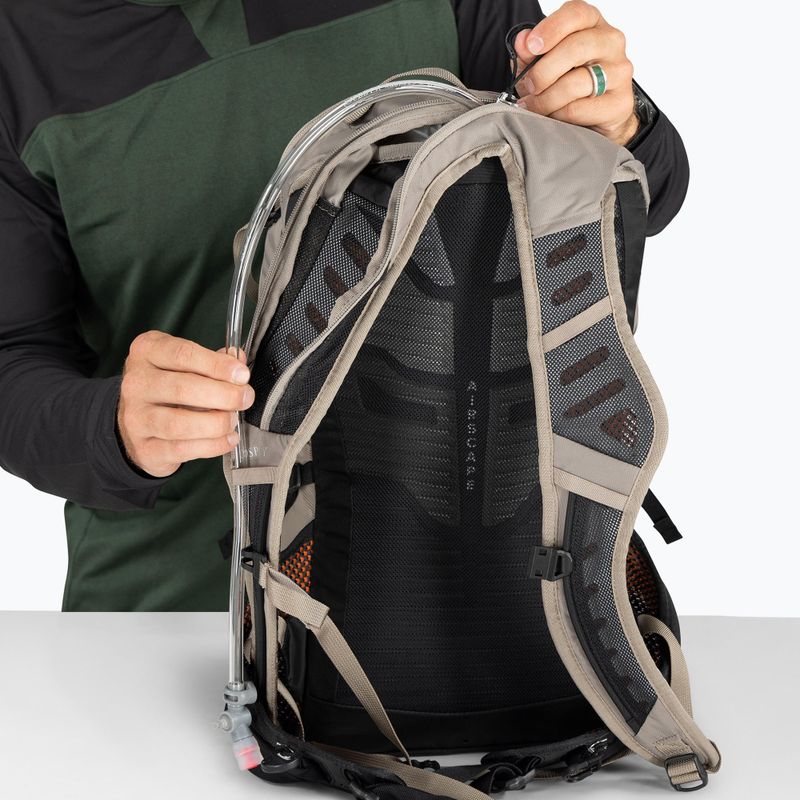 Osprey Raptor 14 kerékpáros hátizsák + 2,5 literes tartály szürke lábazati szürke 14