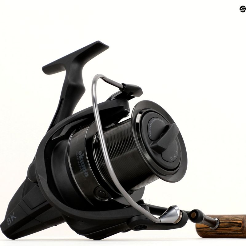 Okuma 8K Carp orsó fekete 5