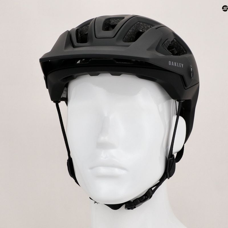 Oakley Drt5 Maven Eu fekete kerékpáros sisak FOS901303 7