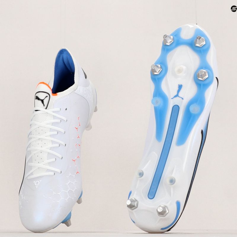 PUMA King Ultimate MXSG férfi futballcipő puma fehér/puma fekete/kék csillogás/ultranarancs 18