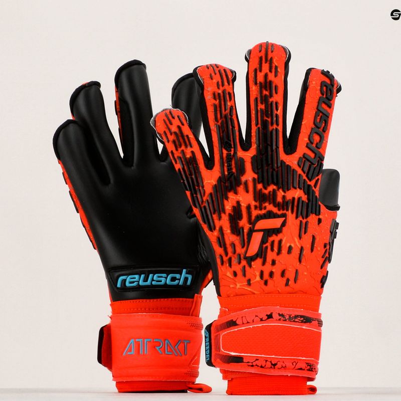 Reusch Attrakt Freegel Gold Evolution Cut kapuskesztyű piros 5370135-3333 9