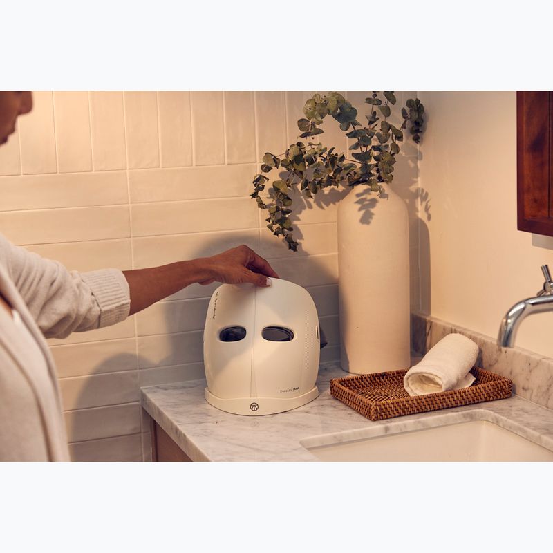 Arc LED az arcra Therabody TheraFace LED Mask 14