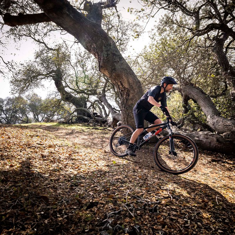 Marin Bobcat Trail 5 29 fényes fekete/narancs/ezüst hegyikerékpár 3