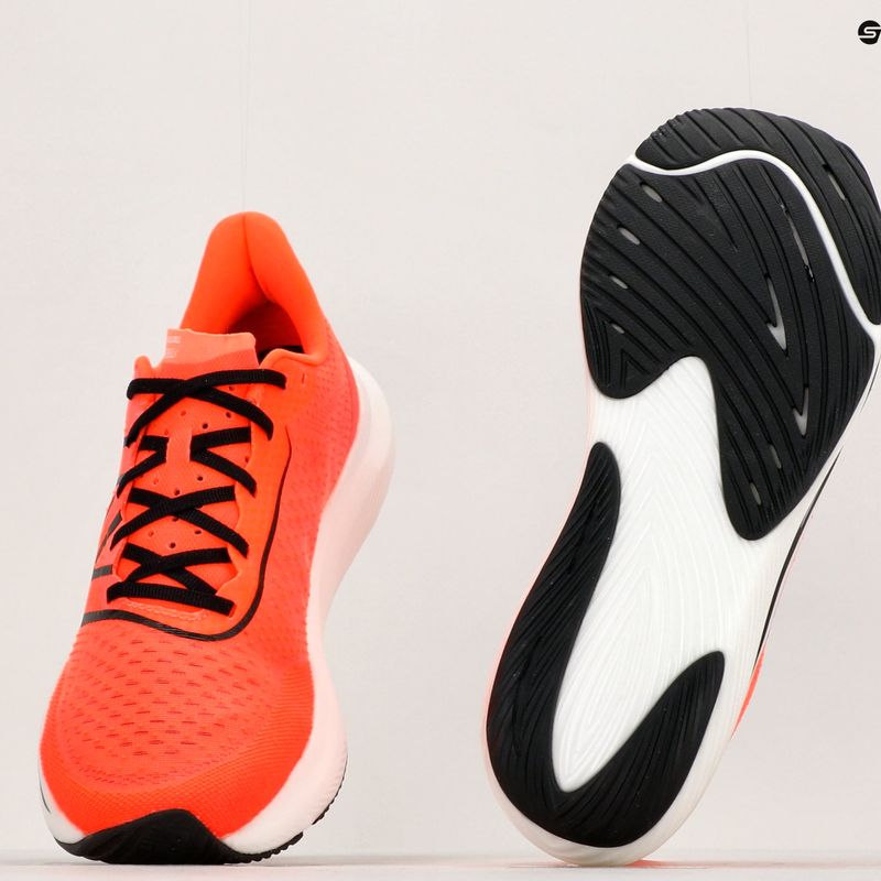 New Balance MFCXV3 neon szitakötő férfi futócipő 12