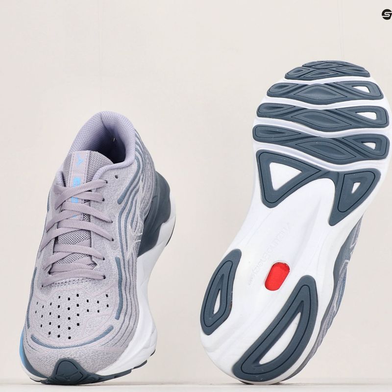 Női futócipő Mizuno Wave Skyrise 4 wisteria/fehér/csinibarna 13