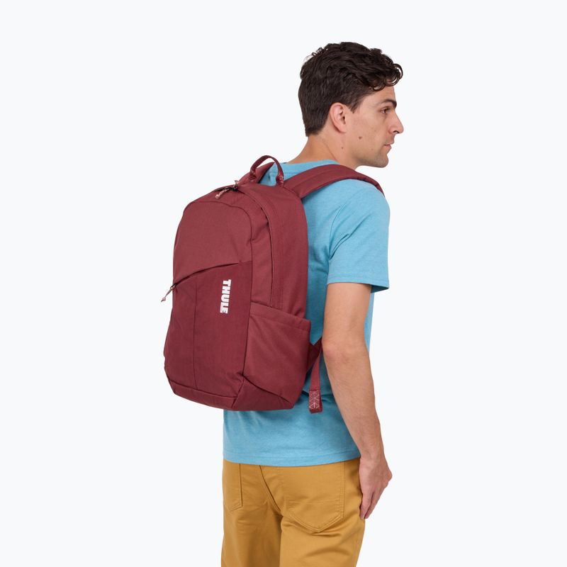 Városi hátizsák Thule Notus 20 l new maroon 8