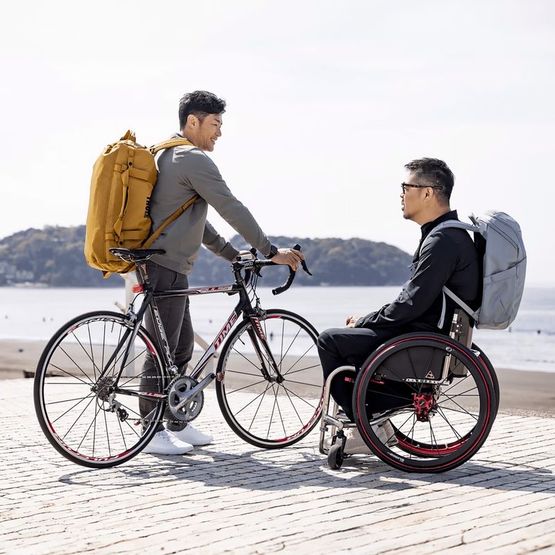 Thule Chasm 90 l arany utazótáska 6