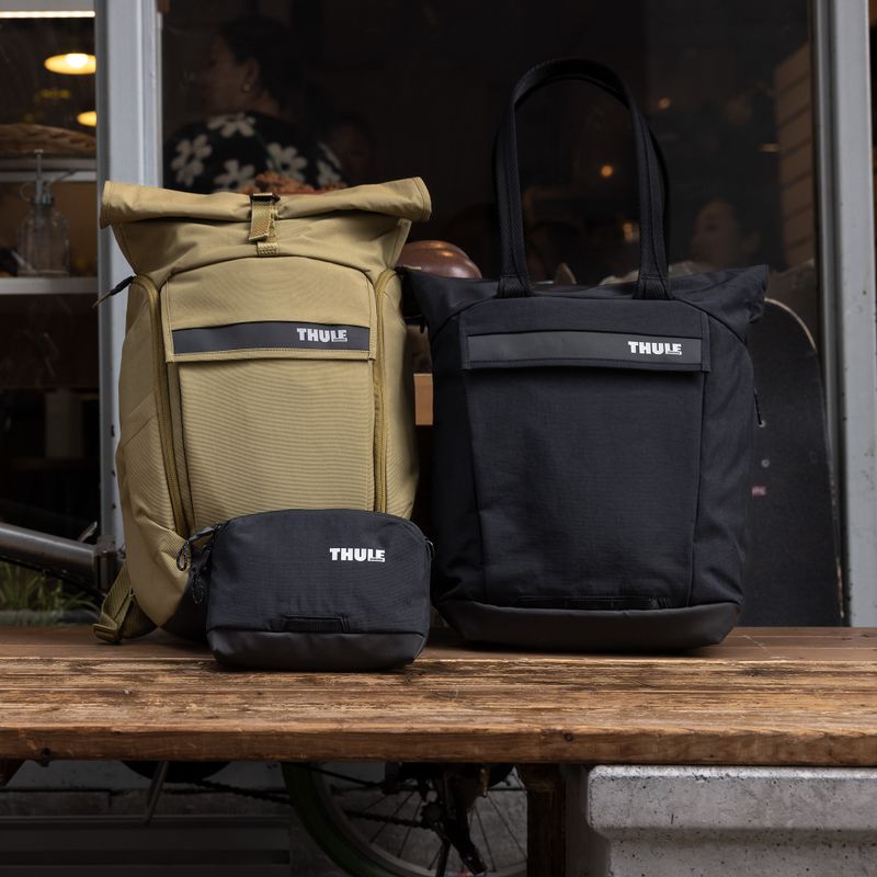 Thule Paramount Crossbody fekete 15