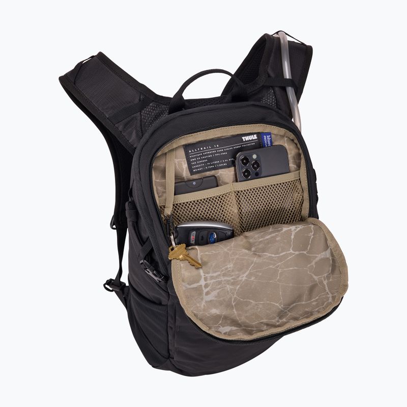 Thule AllTrail Hydration 16 l városi hátizsák fekete színben 7