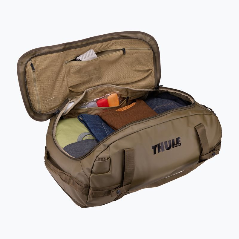 Thule Chasm Duffel 70 l mély khaki színű utazótáska 10