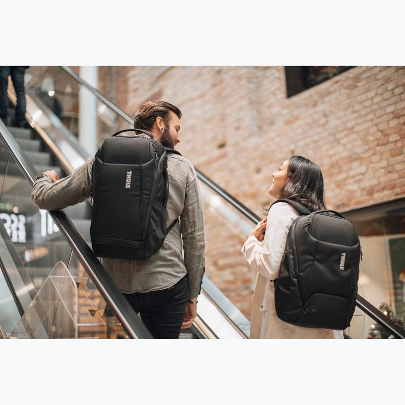 Városi hátizsák Thule Accent Recycled 26 l black 14