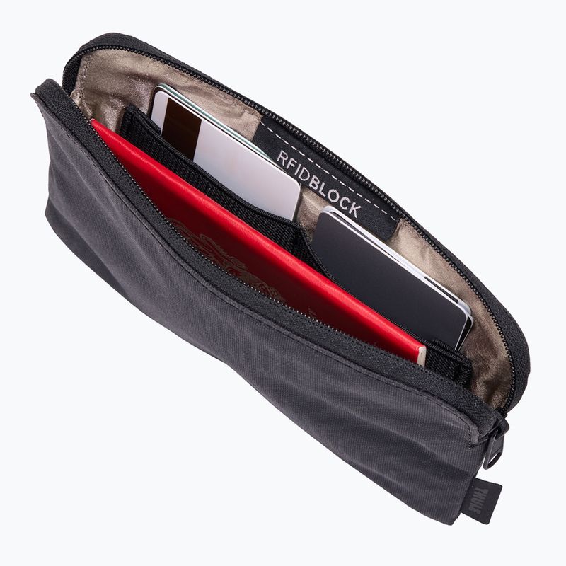 Thule Aion szervező fekete 6