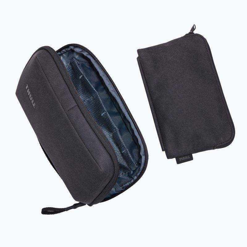 Thule Aion szervező fekete 8