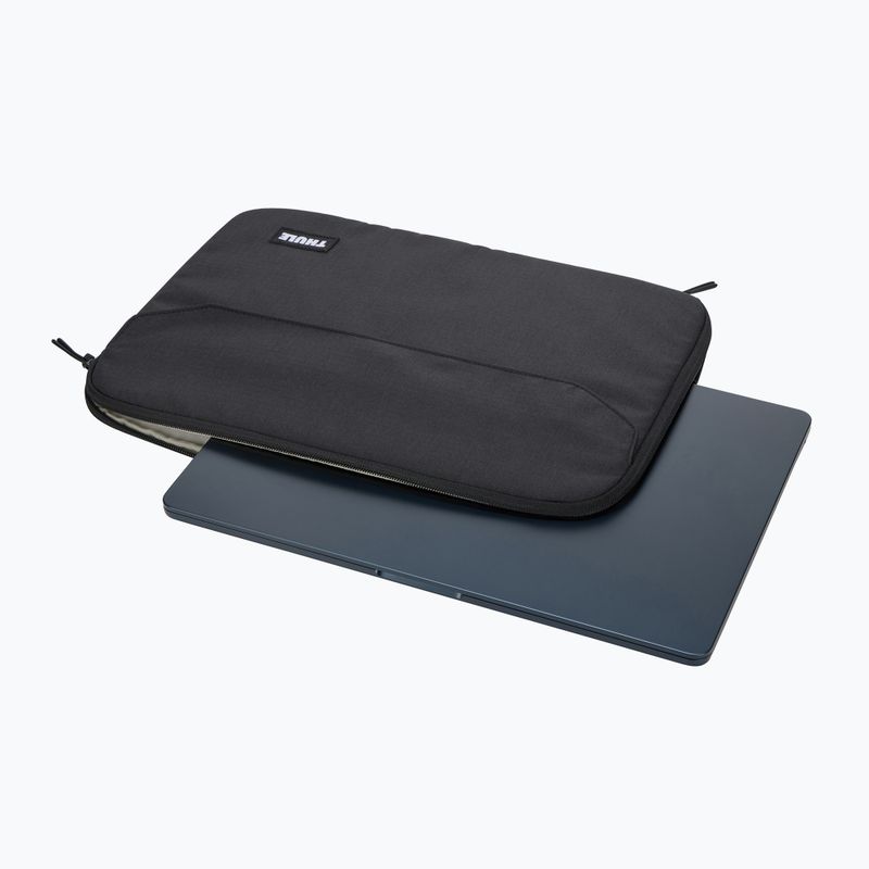 Tok Air MacBook Air 15" Thule Lithos Sleeve black 6