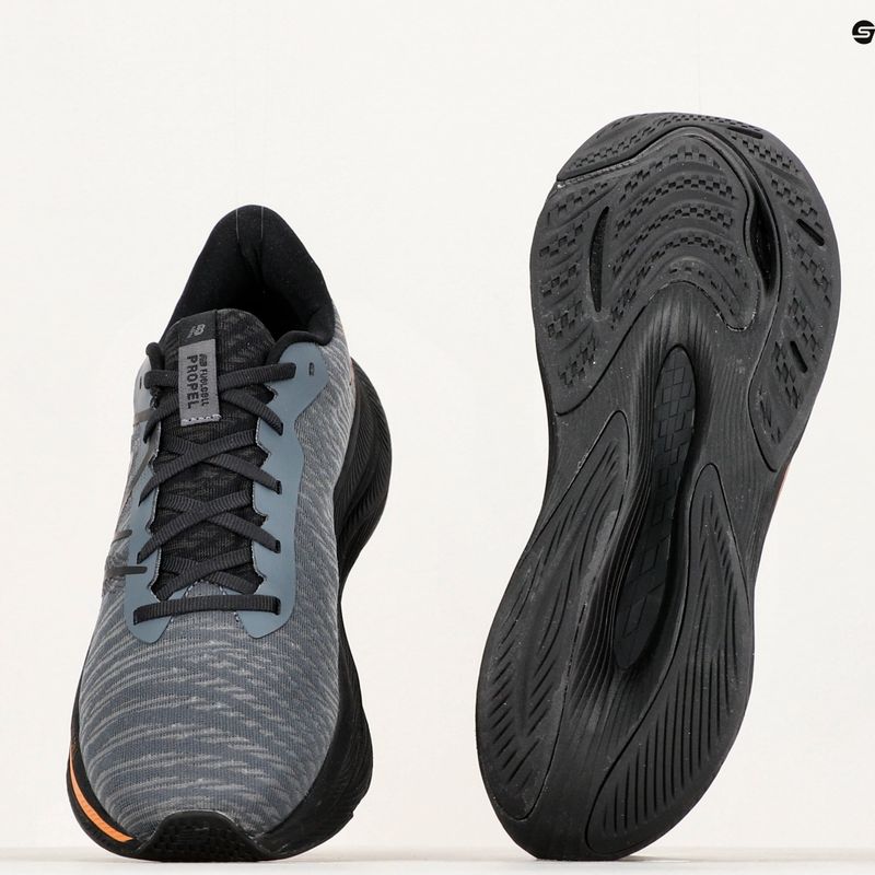 New Balance férfi futócipők MFCPRV4 grafit 19