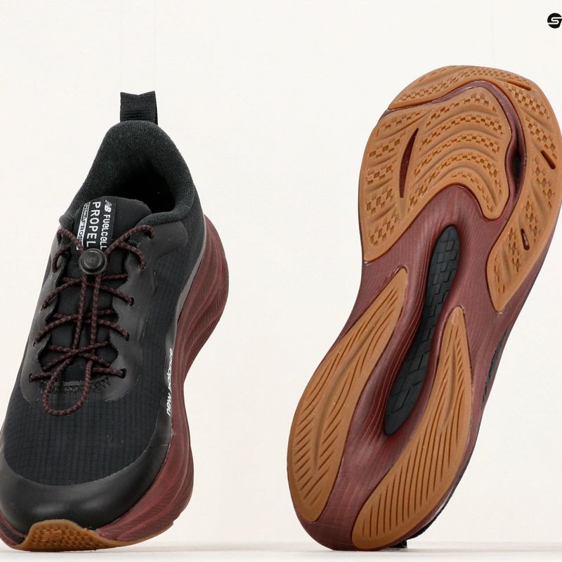 Női futócipő New Balance WFCPWVV1 fekete 12