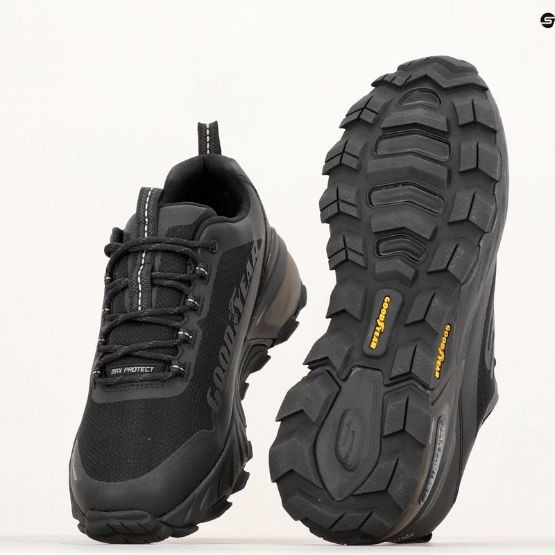 Skechers Max Protect Fast Track férfi cipő fekete 12