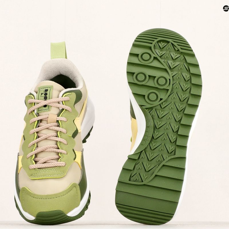 Női cipő Diadora Jolly Pop barna rizs/kapor barna 18