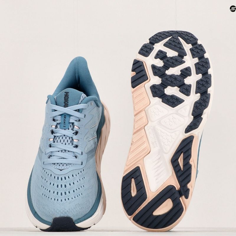 Női futócipő HOKA Arahi 5 kék köd/provincial kék 8