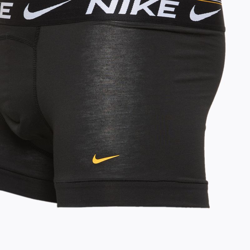 Férfi boxeralsó Nike Dri-FIT Ultra Comfort Trunk 3 pár fekete arany/zivatar/fekete 6