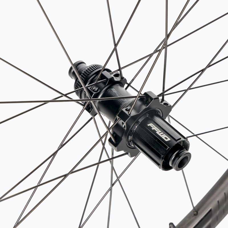 FFWD Carbon Tyro FCC Shimano kerekek fekete ASTYROFCCFFWDGRSH 2