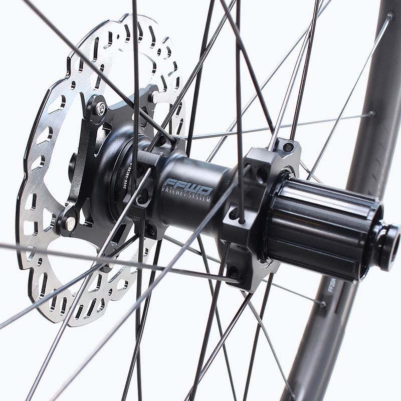 FFWD Carbon Tyro FCC Shimano kerekek fekete ASTYROFCCFFWDGRSH 11