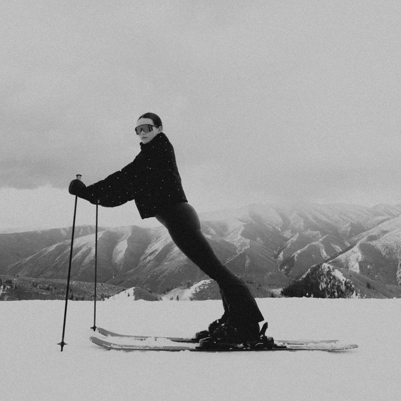 Női sípulóver Nikkie Gumeko Ski black 9