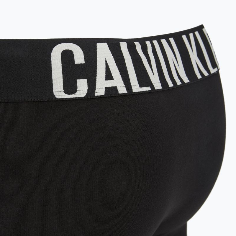 Férfi boxer Calvin Klein 000NB3608A Trunk 3 pár fekete zabpehely logóval/fekete age 6