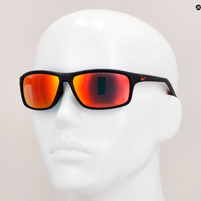 Napszemüveg Nike Adrenaline 22 M matte black/university red/grey w/red lens 12