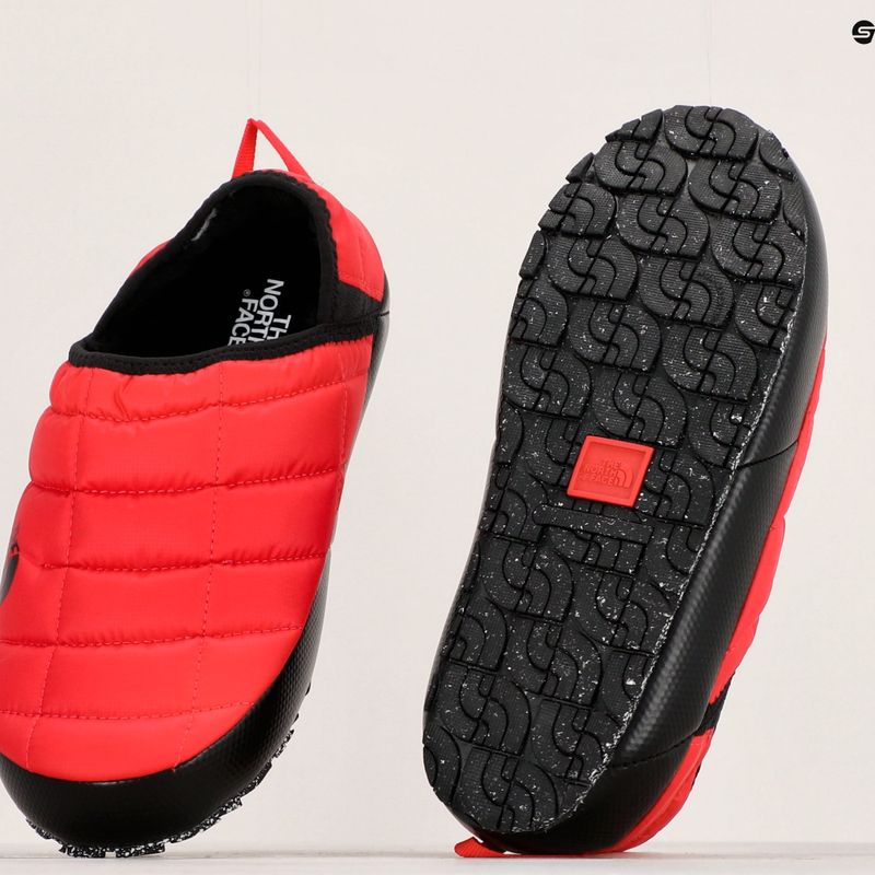Férfi téli papucs The North Face Thermoball Traction Mule V piros/fekete 13
