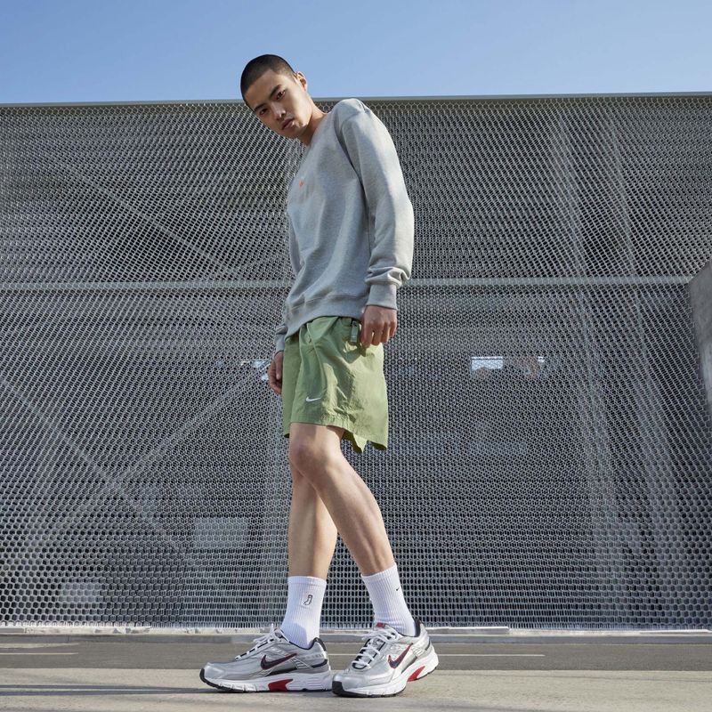 Férfi futócipő Nike Initiator metallic silver/white/black 9