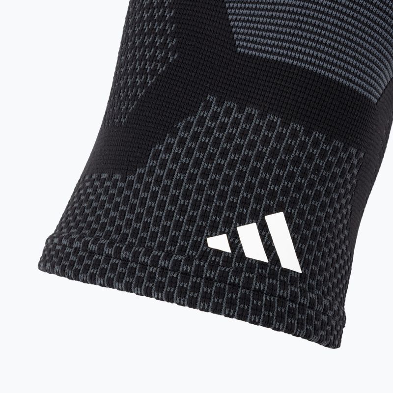 Térdrögzítő adidas Essential Knee Support black 3