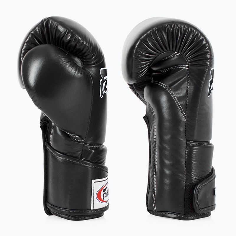 Fairtex stílusos szögletes sparring boxkesztyű - Locked Thumb fekete 3