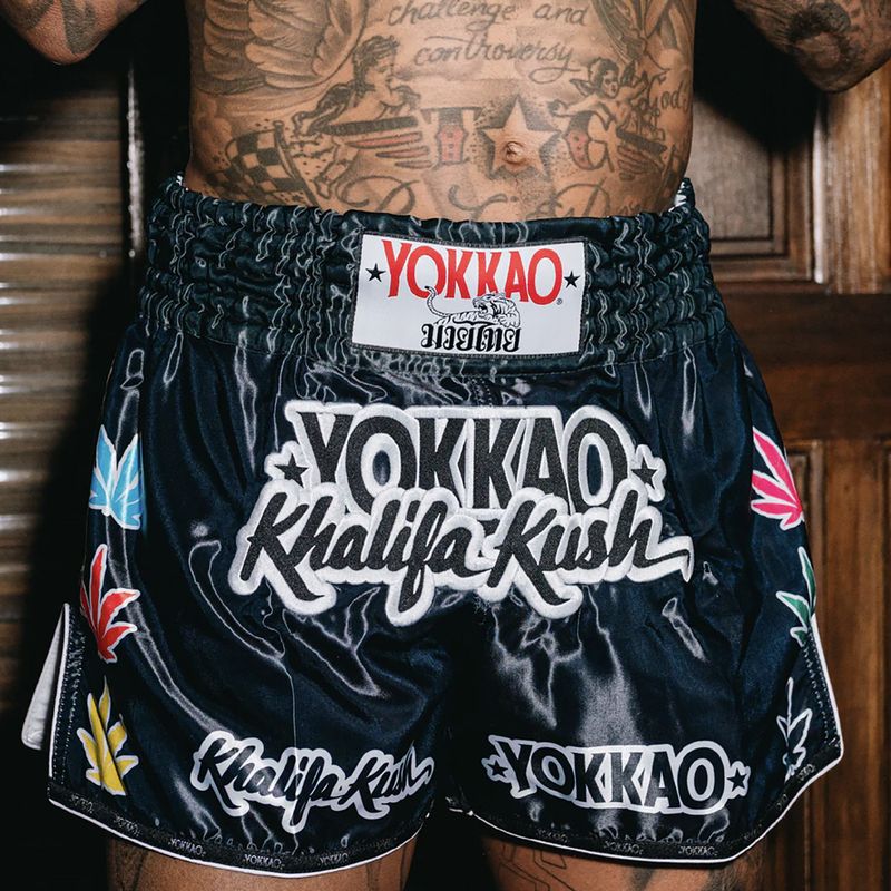 Férfi edzőshort YOKKAO Khalifa Kush Muay Thai black 6