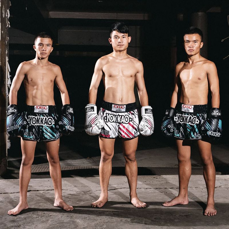 Férfi edzőshort YOKKAO Power Muay Thai black 6
