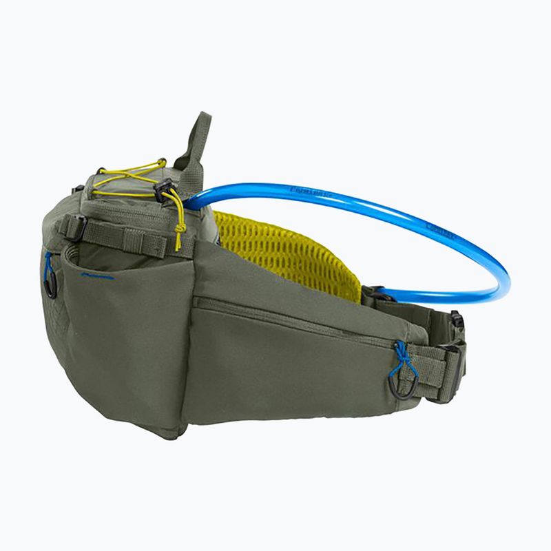 CamelBak M.U.L.E. 5 l Waist Pack kerékpáros övtáska 1,5 l-es tartállyal poros olajzöld 4