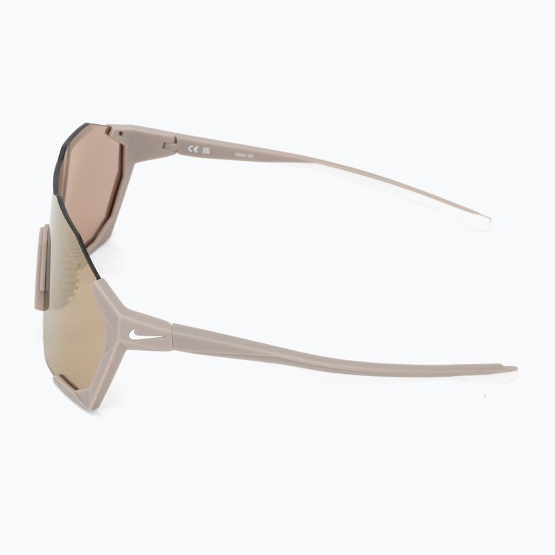 Napszemüveg Nike Charged Shield matte college grey/gold mirror 4