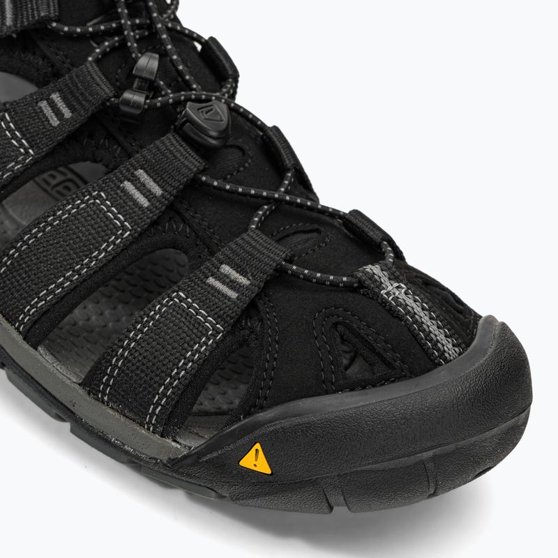 Keen Clearwater CNX férfi trekking szandál fekete 1008660 7
