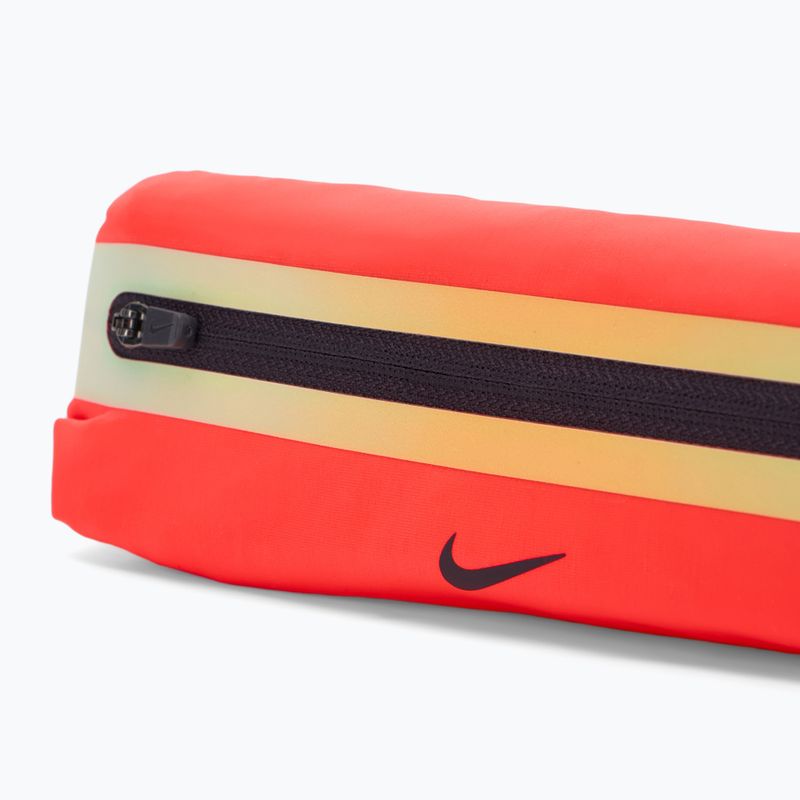 Nike Slim Waist Pack 3.0 vesetáska világos bíbor/barlangi lila 5