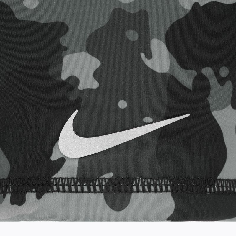 Nike Dri-Fit Peak Beanie nyomtatott füstszürke/ezüst színű sapka 3