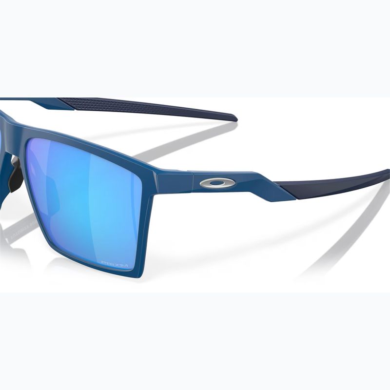 Oakley Futurity szatén tengerészkék/prizm zafír napszemüveg 6
