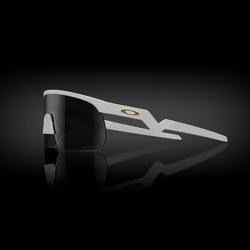 Oakley Resistor PC gyöngyházfehér/prizm fekete gyermek napszemüveg 3
