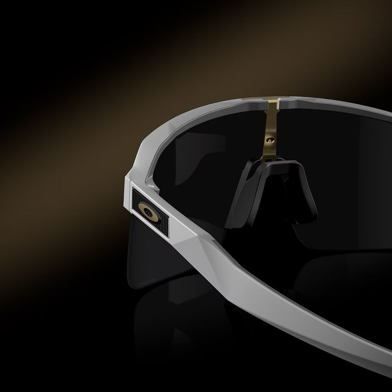 Oakley Sutro Lite S PC matt fehér/prizm fekete napszemüveg 4