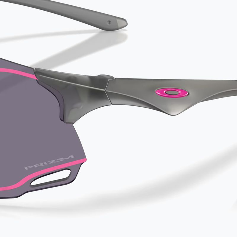 Napszemüveg Oakley Cybr Dyno matte grey smoke/prizm grey with pink ink 6