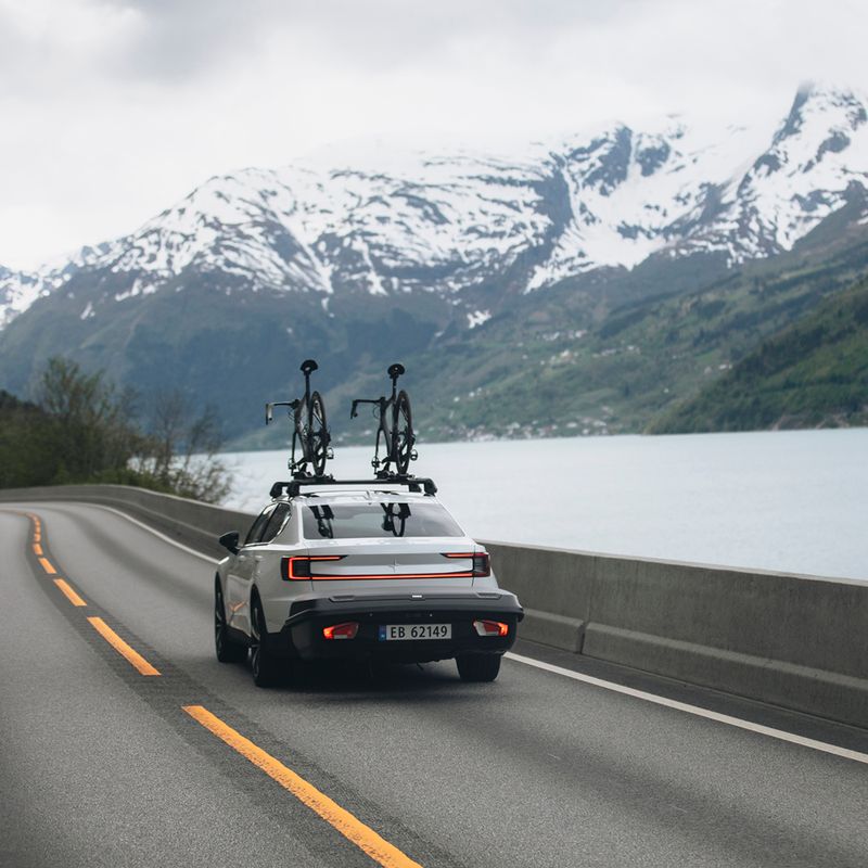 Tetőbox Thule Arcos M black 12