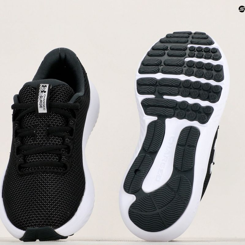 Under Armour Charged Surge 4 fekete/antracit/fehér női futócipő 10
