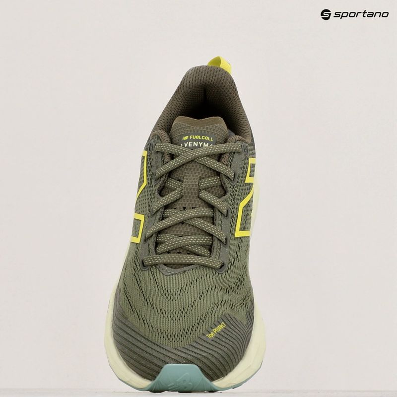 New Balance FuelCell Venym férfi futócipő sötét olivine 9